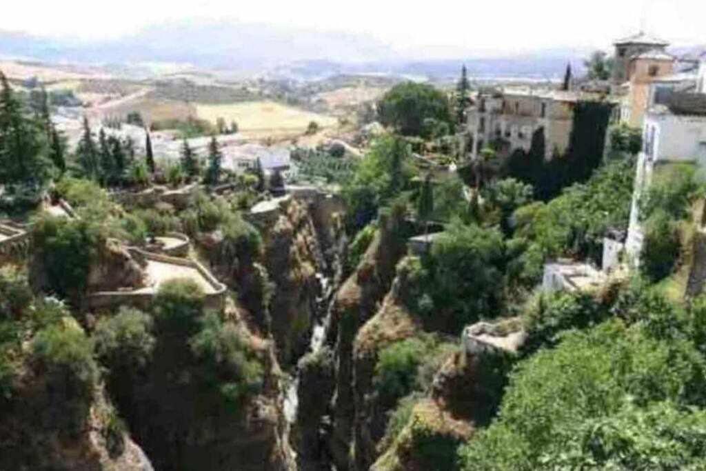 XI Apartamentos Morales & Arnal روندا المظهر الخارجي الصورة
